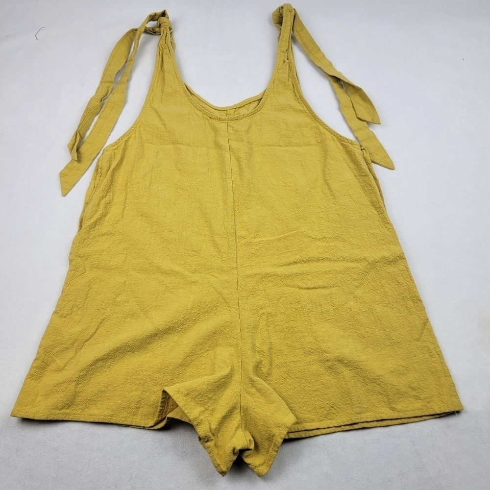 Day & Night Yellow linen blend tie shoulder romper - Picture 4 of 5